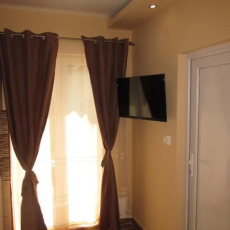 Knezevic زلاتيبور